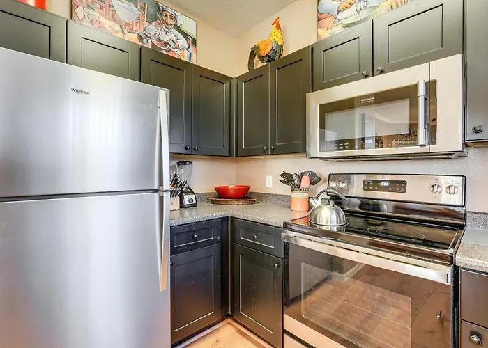 Holiday home Patio & Perks: Gated Gilbert Mesa